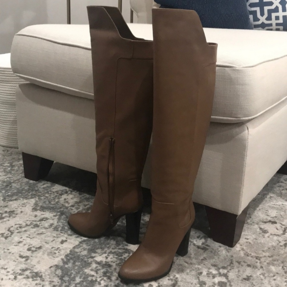 Vince camuto tan/brown otk boots